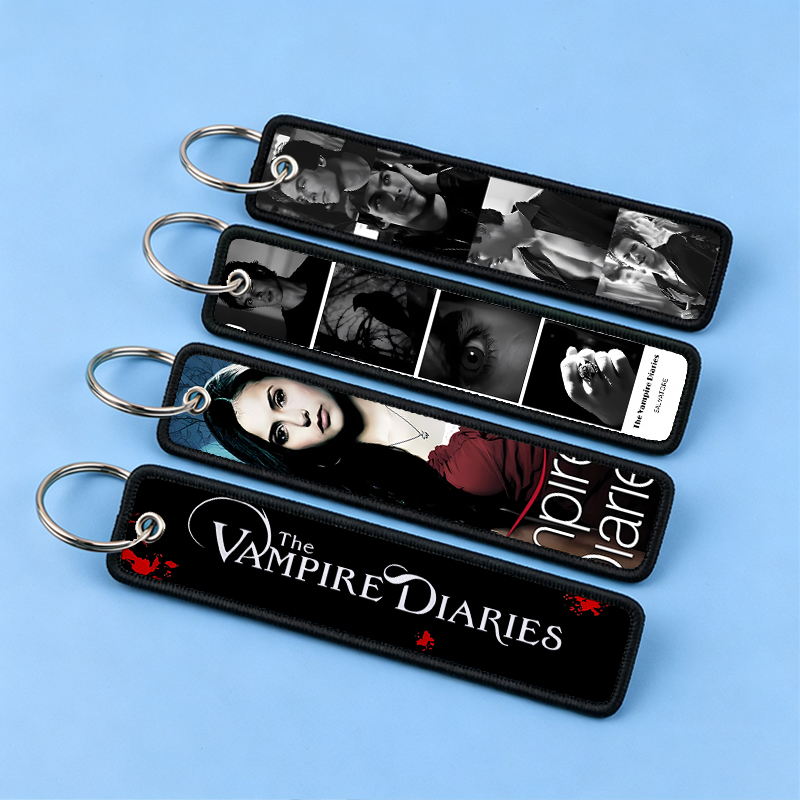 Men Accessories For Birthday Gift - The Vampire Diaries Keychain Cartoon Key
