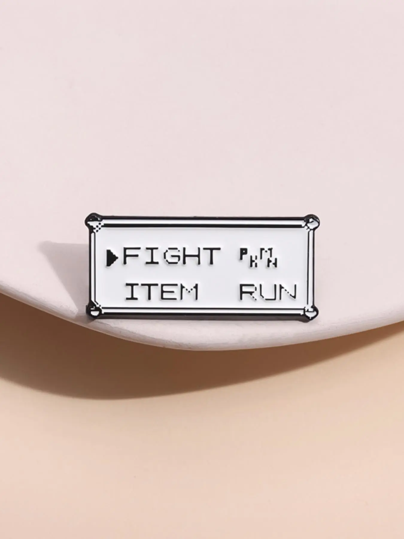 Men Accessories For Birthday Gift - Letter Pattern Brooch, Alloy Brooch Pin,