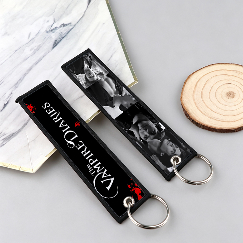 The Vampire Diaries Keychain C - Men Accessories For Birthday Gift 评论和价格